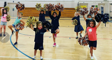 Girls dancing!